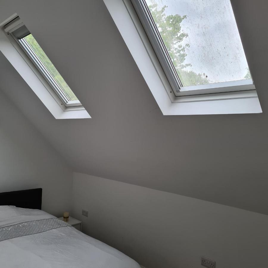 2-Bed Loft Apartment For 5Ppl With Private Parking Beckenham Esterno foto