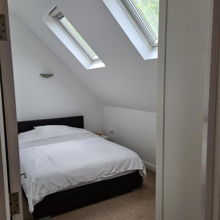 2-Bed Loft Apartment For 5Ppl With Private Parking Beckenham Esterno foto